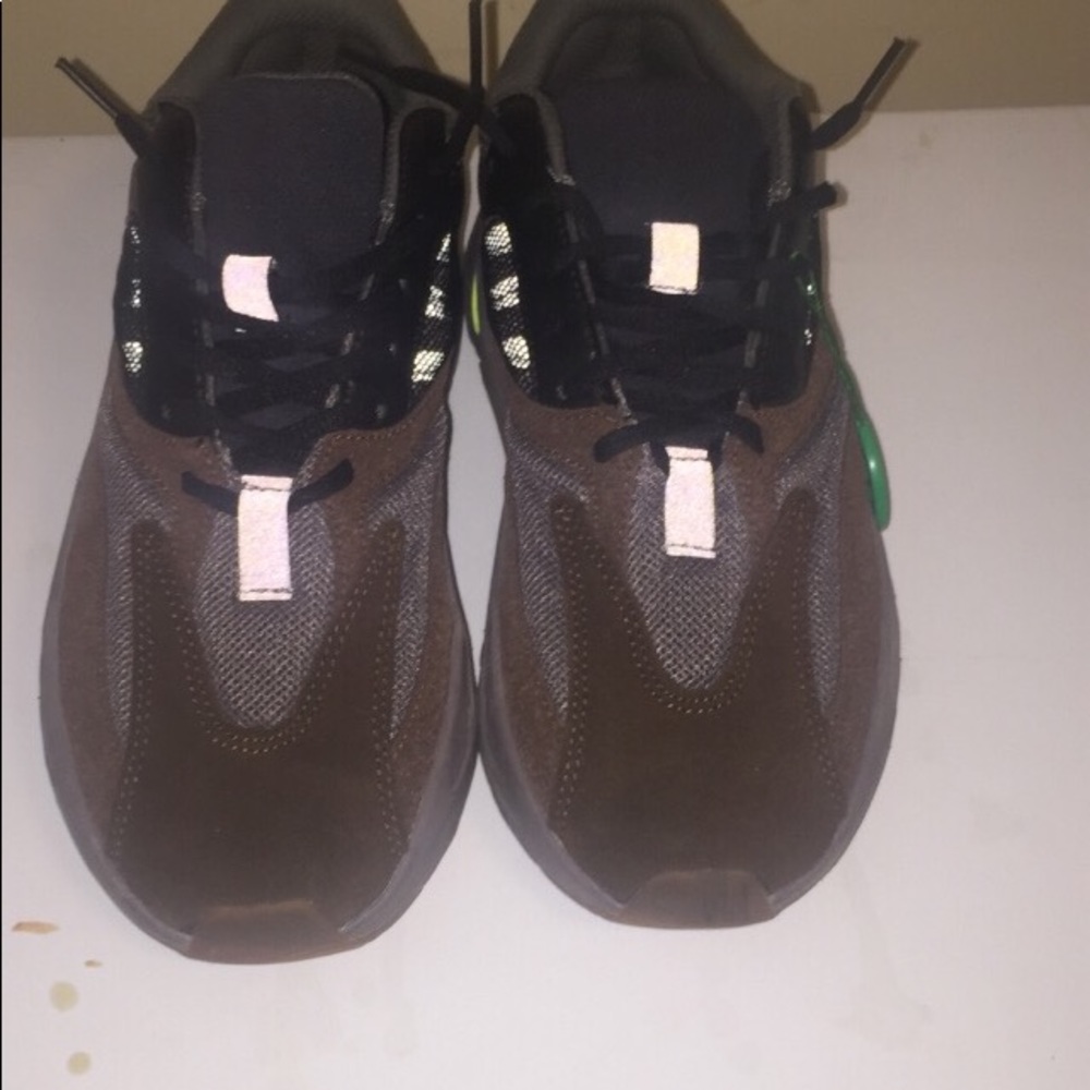 Just wanted to sell need extra money